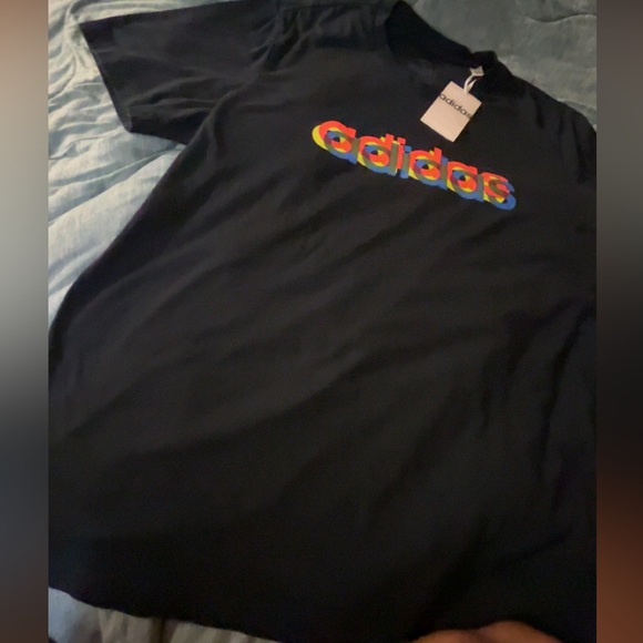 Bundle set of 3 Brand New Adidas Shirts with tags - Picture 4 of 16